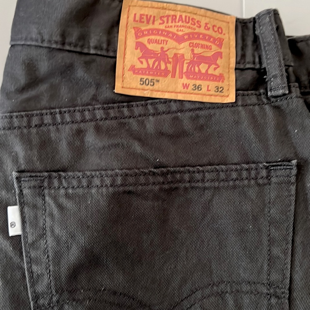 Men’s Levi 505 Jeans